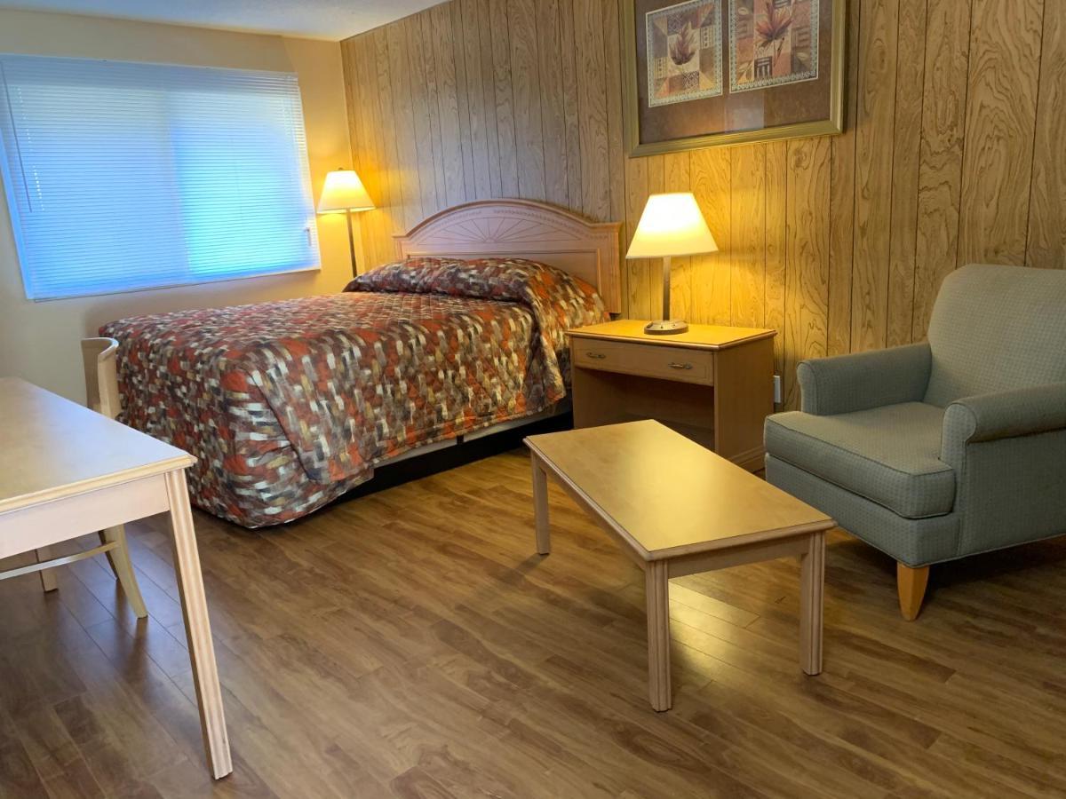 Green View Motel And Rv Park Гринвуд Экстерьер фото